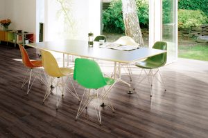 raumtraeume-hellweg-design-belaege-boeden-1024x682-04