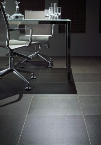 raumtraeume-hellweg-design-belaege-boeden-712x1024-02