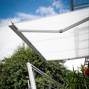 raumtraeume-hellweg-sonnenchutz-aussen-markise-1024x1024-03